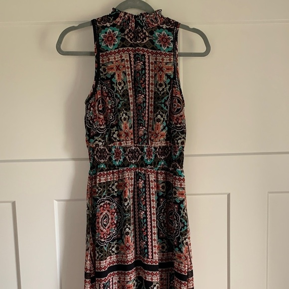Xhilaration Dresses & Skirts - Xhilaration Multicolor Sleeveless Maxi Dress